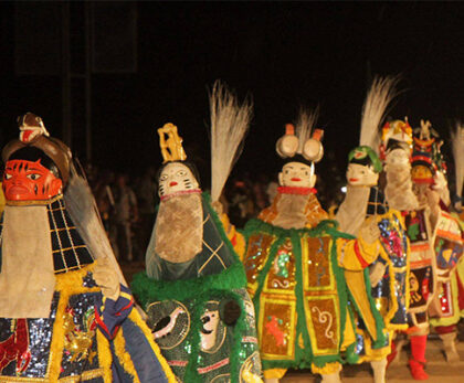 Guèlèdè au festival des masques de Porto-Novo 2026. Vodun days